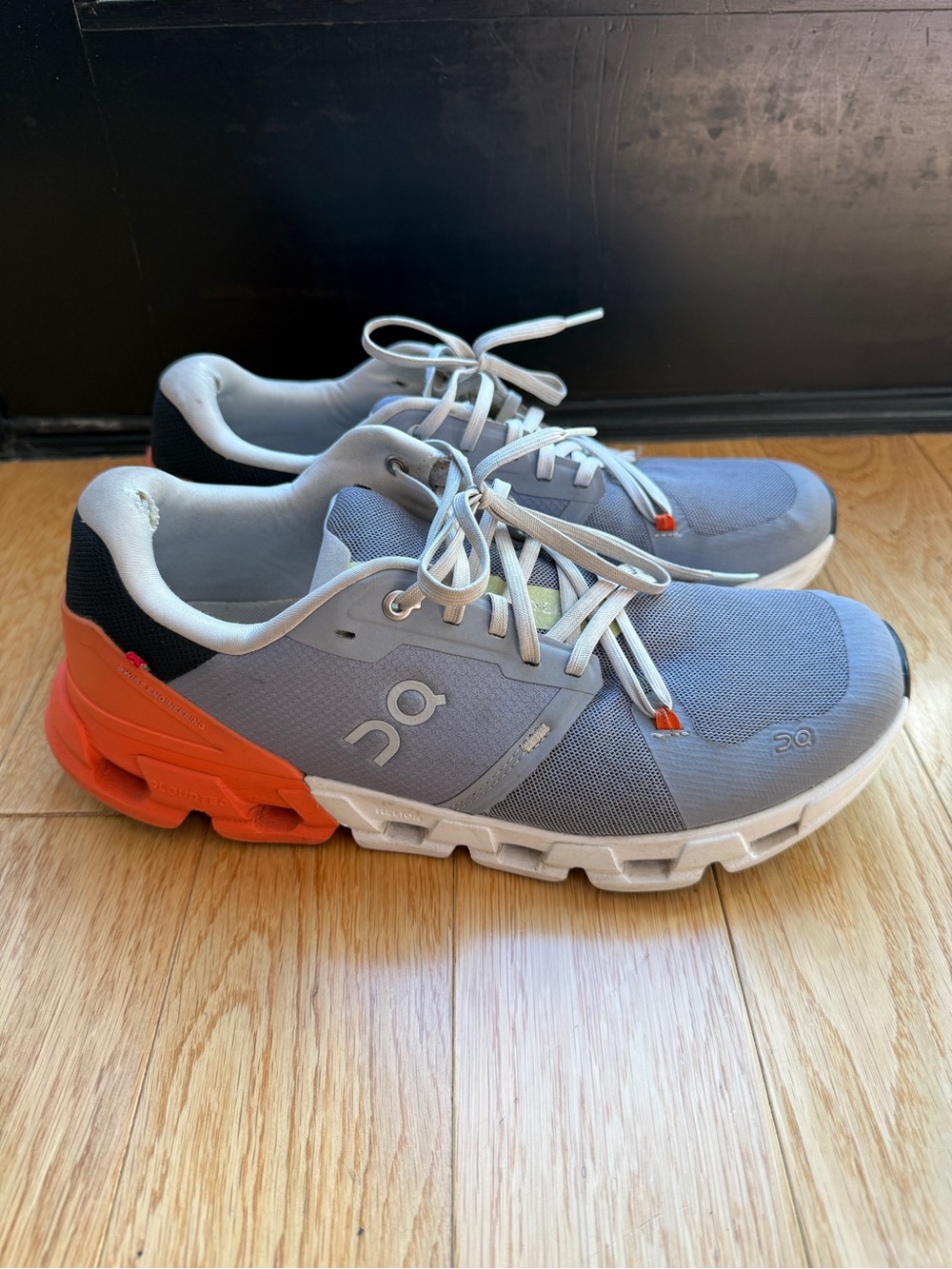 OnCloud Cloud Flyer Grey / Orange - Picture 2 of 6